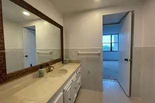 16300 Golf Club Rd, Weston, FL 33326 - Photo 66