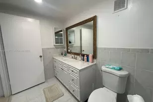 16300 Golf Club Rd, Weston, FL 33326 - Photo 36