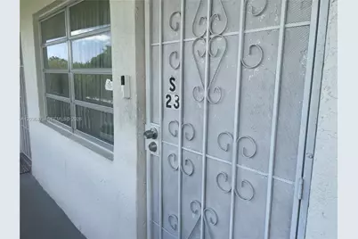 130 NE 202nd Ter #S23, Miami Gardens, FL 33179 - Photo 2