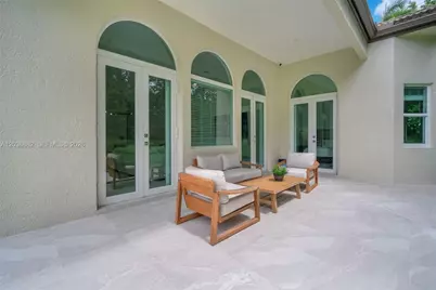 2163 Bay Ct, Weston, FL 33326 - Photo 50