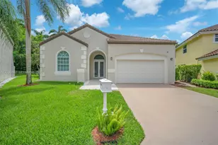 2163 Bay Ct, Weston, FL 33326 - Photo 2