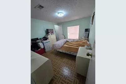 1061 SW 131 Pl, Miami, FL 33184 - Photo 16
