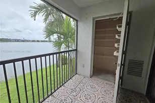 1024 S Independence Dr, Homestead, FL 33034 - Photo 18