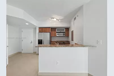 9055 SW 73rd Ct #1004, Pinecrest, FL 33156 - Photo 2