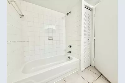 1743 Village Blvd #104, West Palm Beach, FL 33409 - Photo 14
