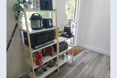168 NW 32nd St #6, Miami, FL 33127 - Photo 4
