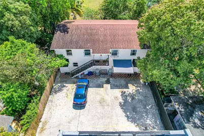 168 NW 32nd St #6, Miami, FL 33127 - Photo 6
