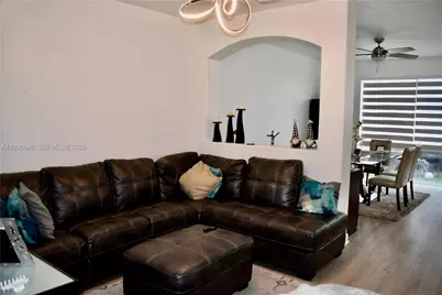 10814 NW 81st Ln, Doral, FL 33178 - Photo 36