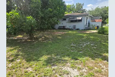 1225 NW 127th St, North Miami, FL 33167 - Photo 20