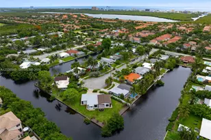 1178 Grant St, Hollywood, FL 33019 - Photo 40