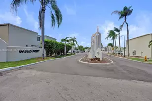 4555 SW 68th Ct Cir, Miami, FL 33155 - Photo 60