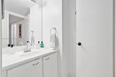 4555 SW 68th Ct Cir #111, Miami, FL 33155 - Photo 14