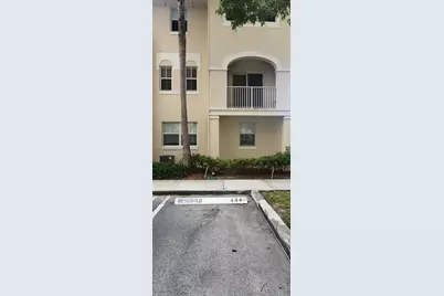 11601 NW 89th St #113, Doral, FL 33178 - Photo 4