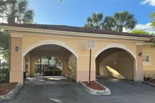 2492 Centergate Dr, Miramar, FL 33025 - Photo 18