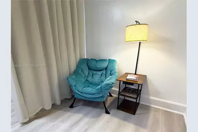 124 Mendoza Ave #1A, Coral Gables, FL 33134 - Photo 8