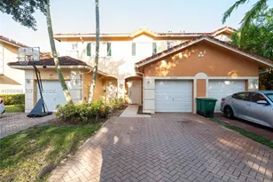 6453 Catalina Ln, Tamarac, FL 33321 - Photo 6