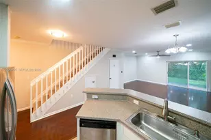 6453 Catalina Ln, Tamarac, FL 33321 - Photo 18
