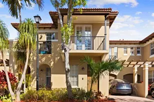 6959 Julia Gardens Dr, Coconut Creek, FL 33073 - Photo 2