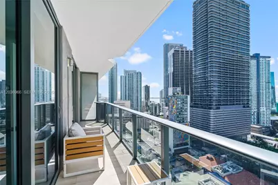 55 SW 9th St #1904, Miami, FL 33130 - Photo 32