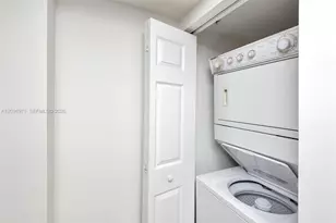 3232 SW 22nd St, Miami, FL 33145 - Photo 8