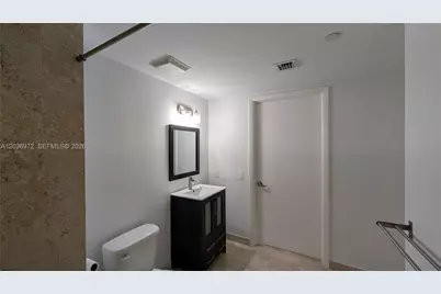 350 S Miami Ave #704, Miami, FL 33130 - Photo 38