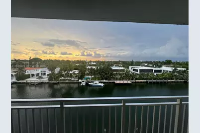 9500 W Bay Harbor Dr #6C, Bay Harbor Islands, FL 33154 - Photo 1