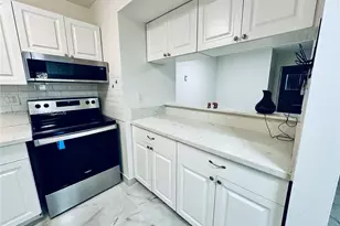 9703 Hammocks Blvd, Miami, FL 33196 - Photo 12