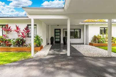 7970 SW 122nd St, Pinecrest, FL 33156 - Photo 1