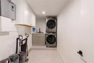 7970 SW 122nd St, Pinecrest, FL 33156 - Photo 8