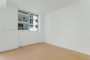9221 E Bay Harbor Dr, Bay Harbor Islands, FL 33154 - Photo 20