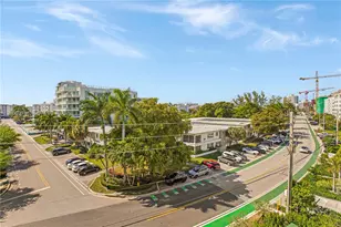 9221 E Bay Harbor Dr, Bay Harbor Islands, FL 33154 - Photo 12