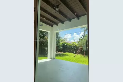 2250 SW 21 St, Miami, FL 33145 - Photo 14
