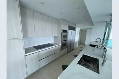 5025 Collins Ave #601, Miami Beach, FL 33140 - Photo 10