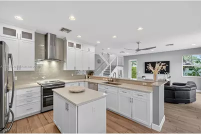 608 SW 15th St, Fort Lauderdale, FL 33315 - Photo 20