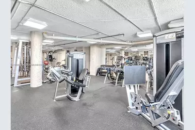 905 Brickell Bay Dr #623, Miami, FL 33131 - Photo 6
