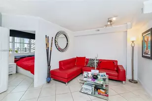 905 Brickell Bay Dr, Miami, FL 33131 - Photo 12