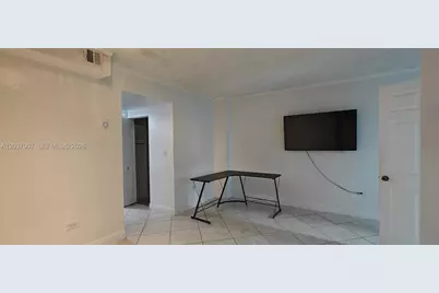 905 Brickell Bay Dr #623, Miami, FL 33131 - Photo 6