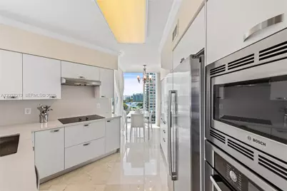 3370 Hidden Bay Dr #1213, Aventura, FL 33180 - Photo 32