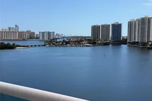 3370 Hidden Bay Dr, Aventura, FL 33180 - Photo 38