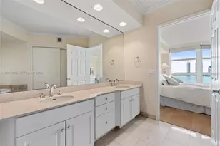 3370 Hidden Bay Dr, Aventura, FL 33180 - Photo 18