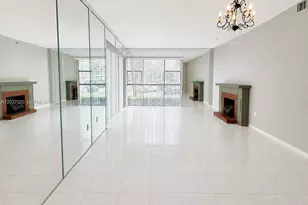 20505 E Country Club Dr, Aventura, FL 33180 - Photo 2