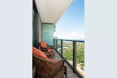 1300 S Miami Avenue #3908, Miami, FL 33130 - Photo 4