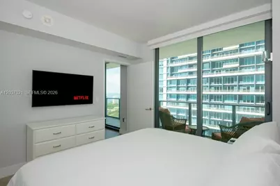 1300 S Miami Avenue #3908, Miami, FL 33130 - Photo 6