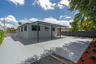 11 W 59th St, Hialeah, FL 33012 - Photo 30