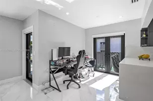 11 W 59th St, Hialeah, FL 33012 - Photo 16