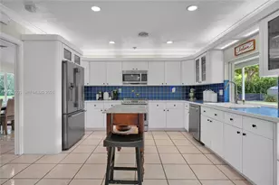 8340 SW 96th St, Miami, FL 33156 - Photo 10