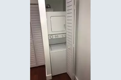 731 6th St #105-E, Miami Beach, FL 33139 - Photo 2