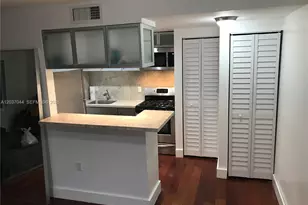 731 6th St, Miami Beach, FL 33139 - Photo 6