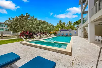 1076 NE Little River Dr, Miami, FL 33138 - Photo 26