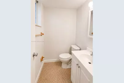 240 Galen Dr #214, Key Biscayne, FL 33149 - Photo 10
